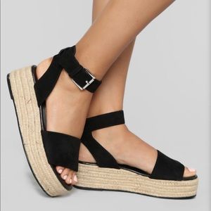 NWT Fashion Nova Espadrille Sandals